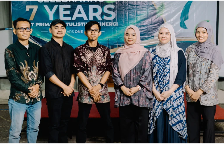 Anniv 7-01